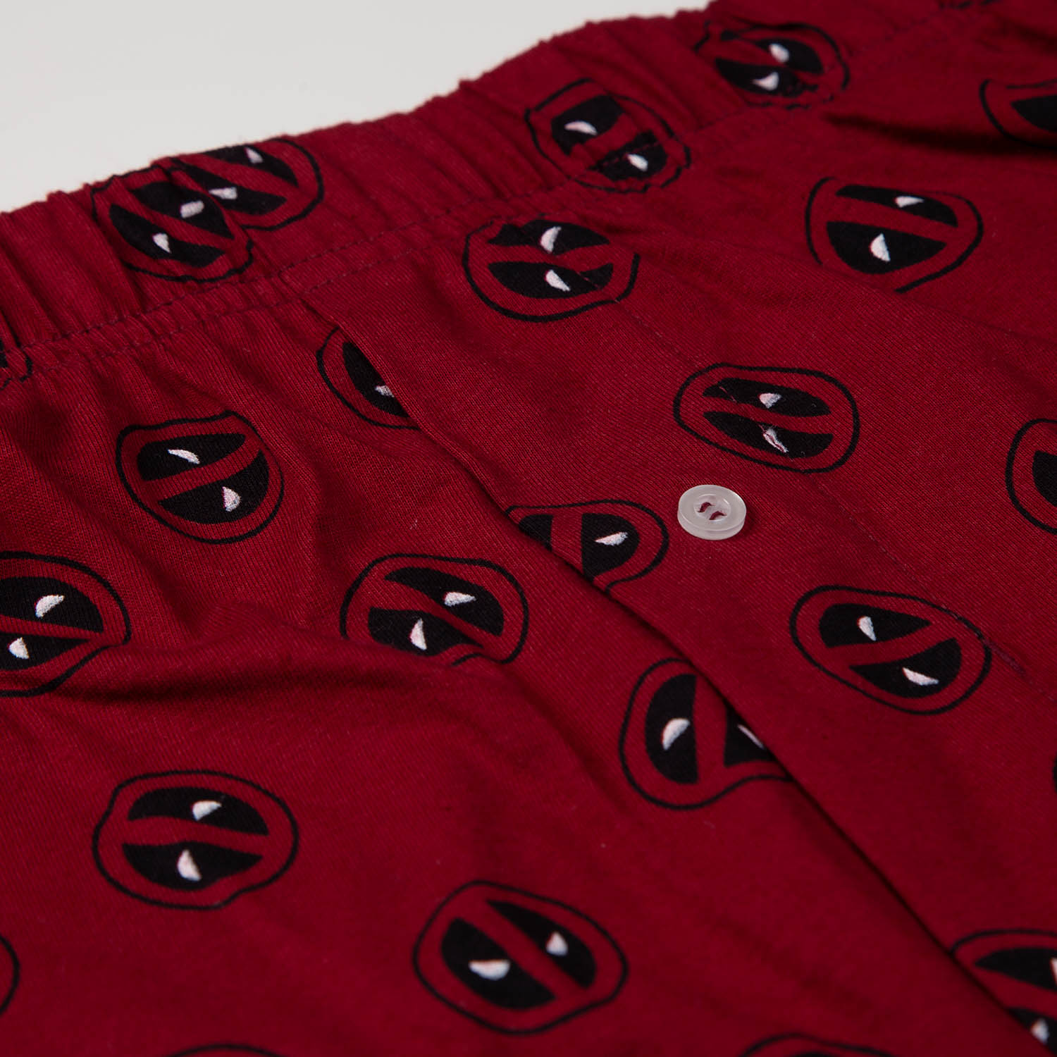 PIJAMA DE DEADPOOL DE PANTALÓN CORTO GRIS Y VINO TINTO PARA HOMBRE