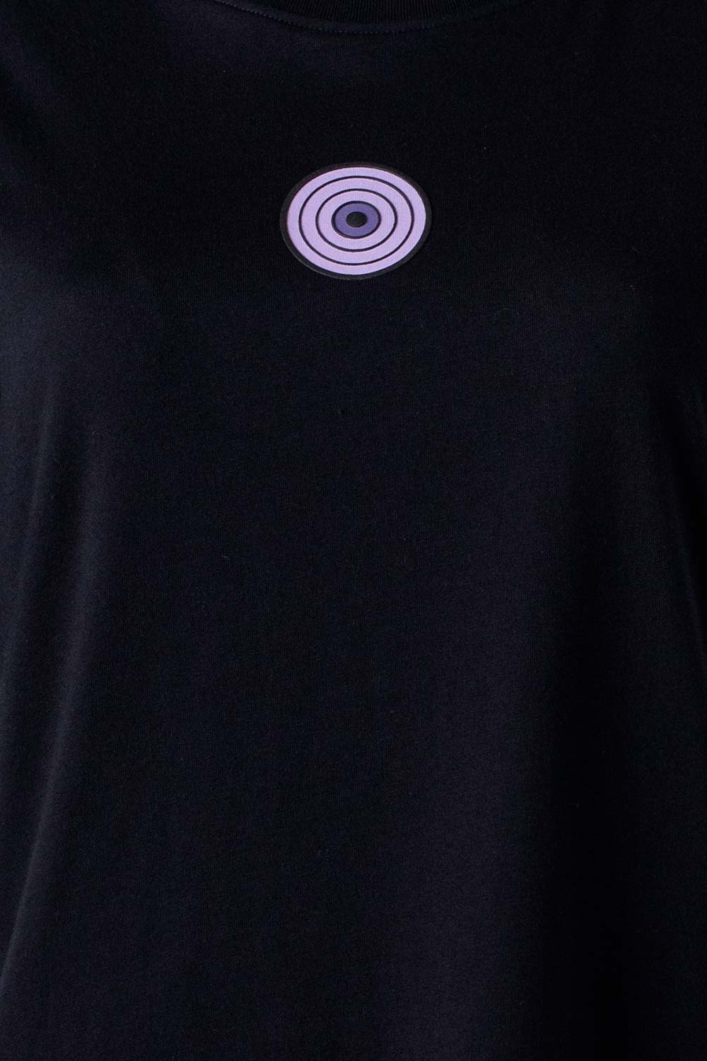 CAMISETA DE NARUTO NEGRA MANGA CORTA PARA MUJER