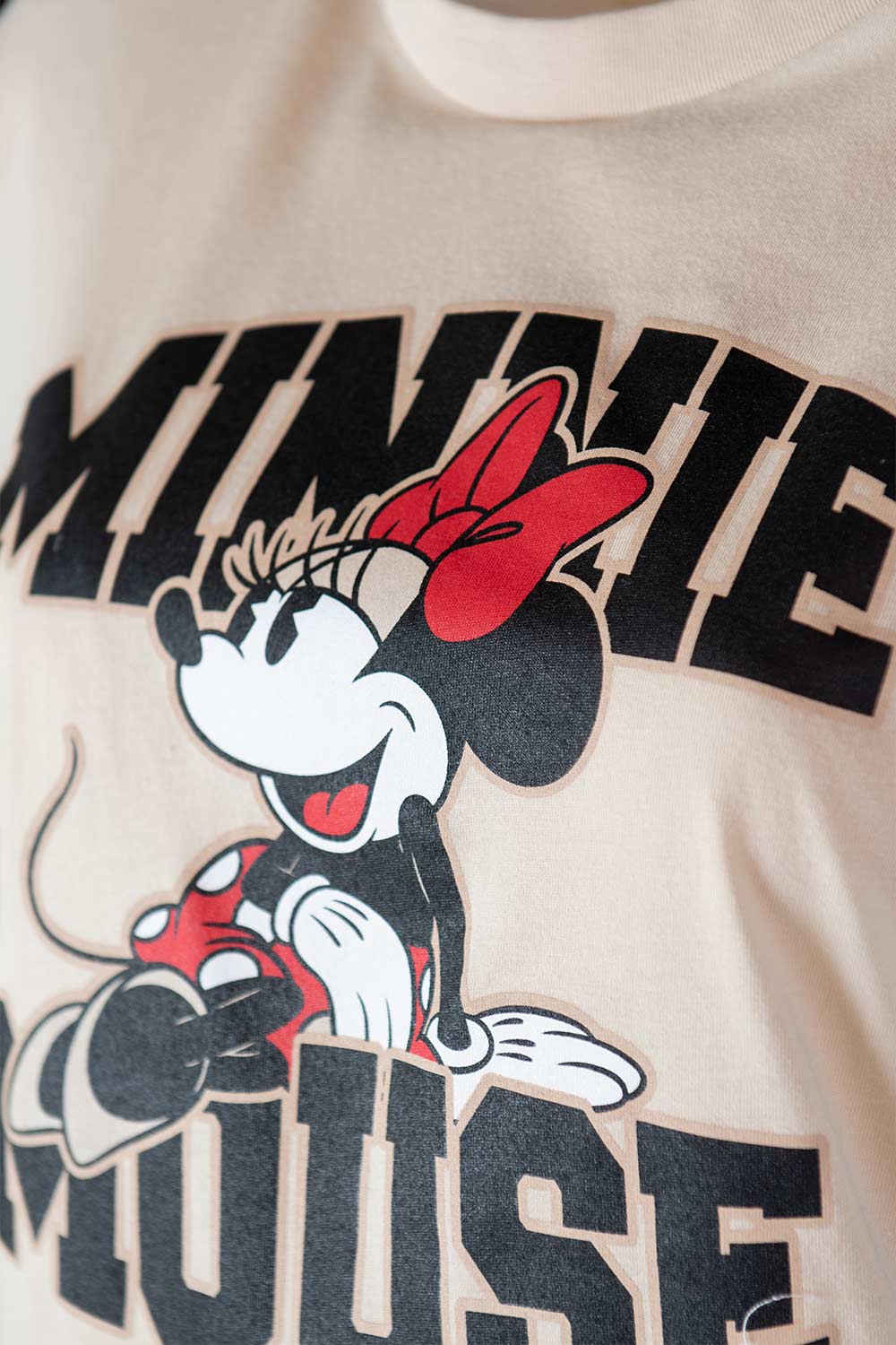 CAMISETA DE MINNIE MOUSE SLIM FIT PARA MUJER