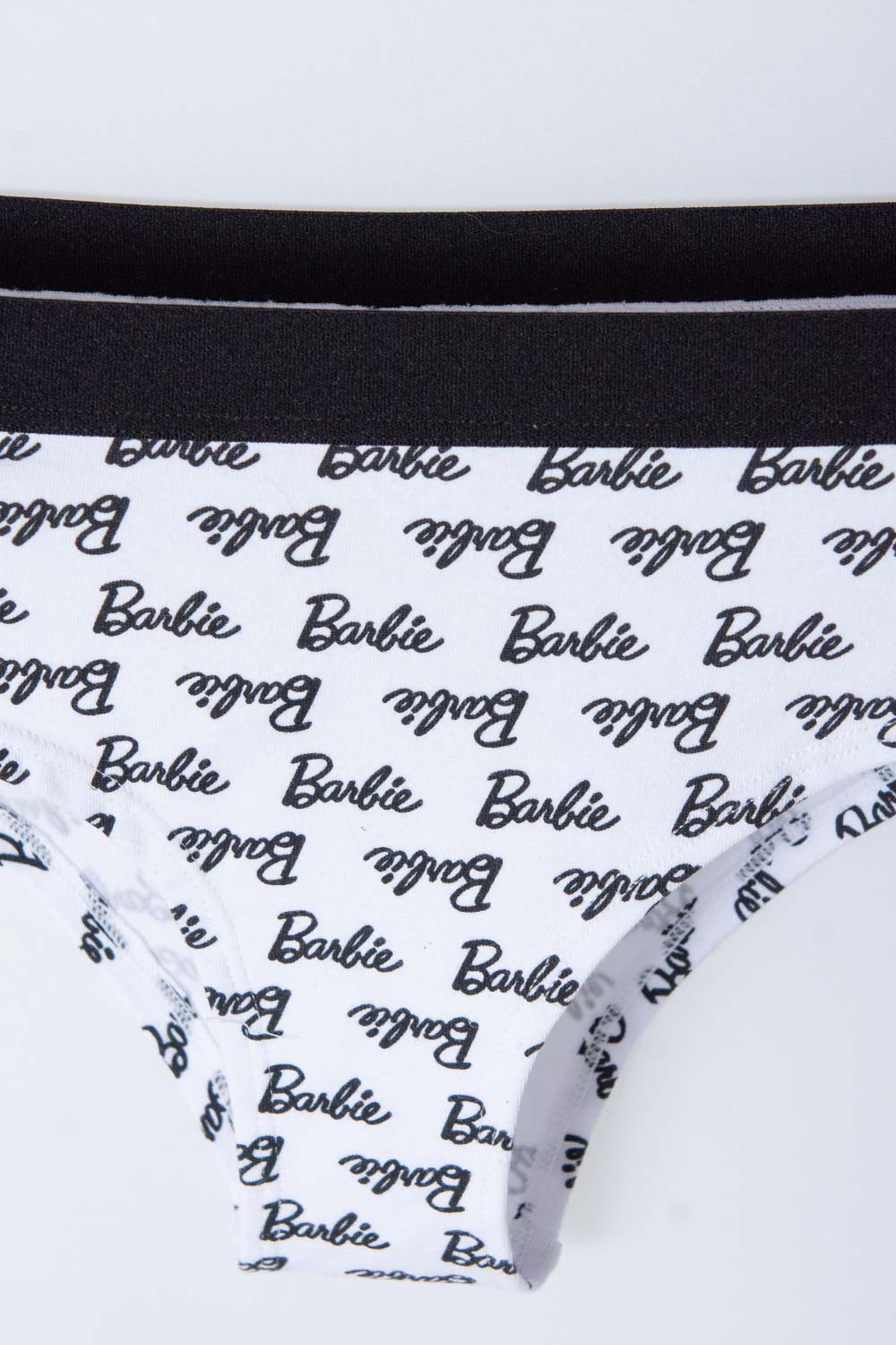PANTY DUO DE  BARBIE BLANCO Y FUCSIA PARA MUJER