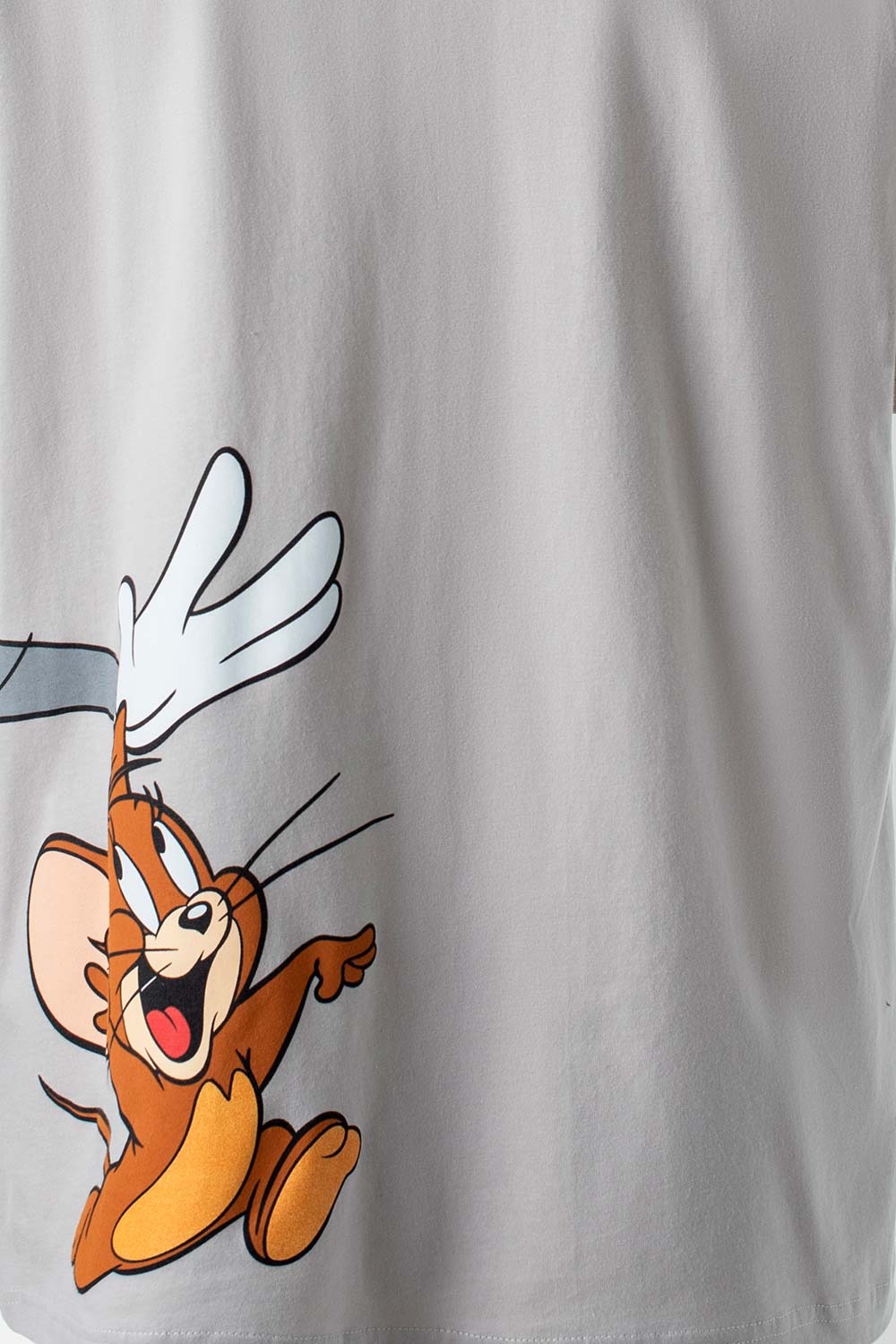 CAMISETA DE TOM Y JERRY REGULAR FIT GÉNERO NEUTRO