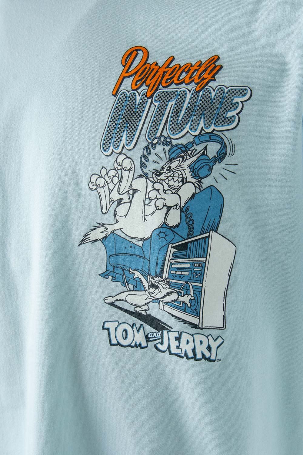 CAMISETA DE TOM Y JERRY REGULAR FIT GÉNERO NEUTRO