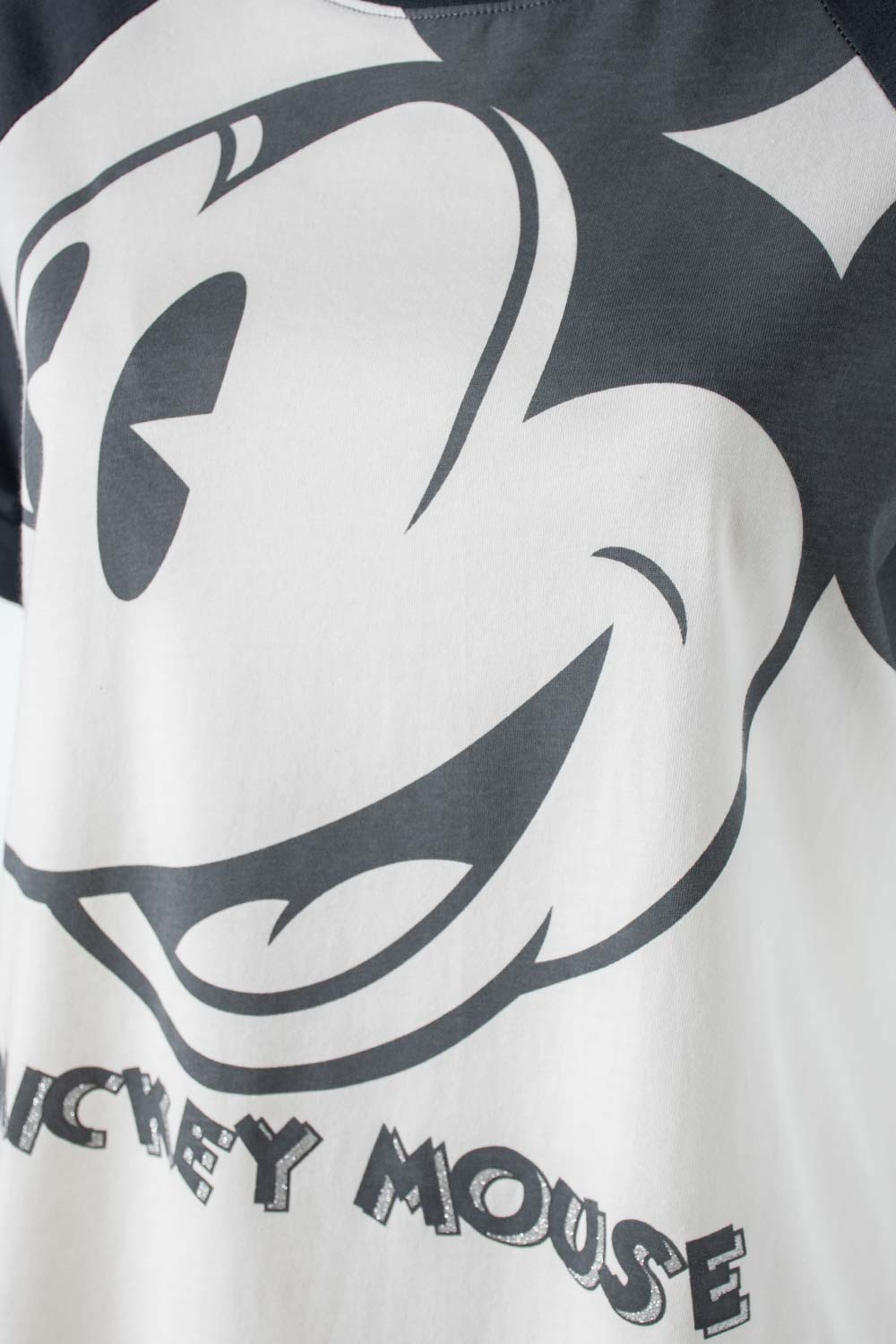 CAMISETA DE MICKEY MOUSE REGULAR FIT PARA MUJER