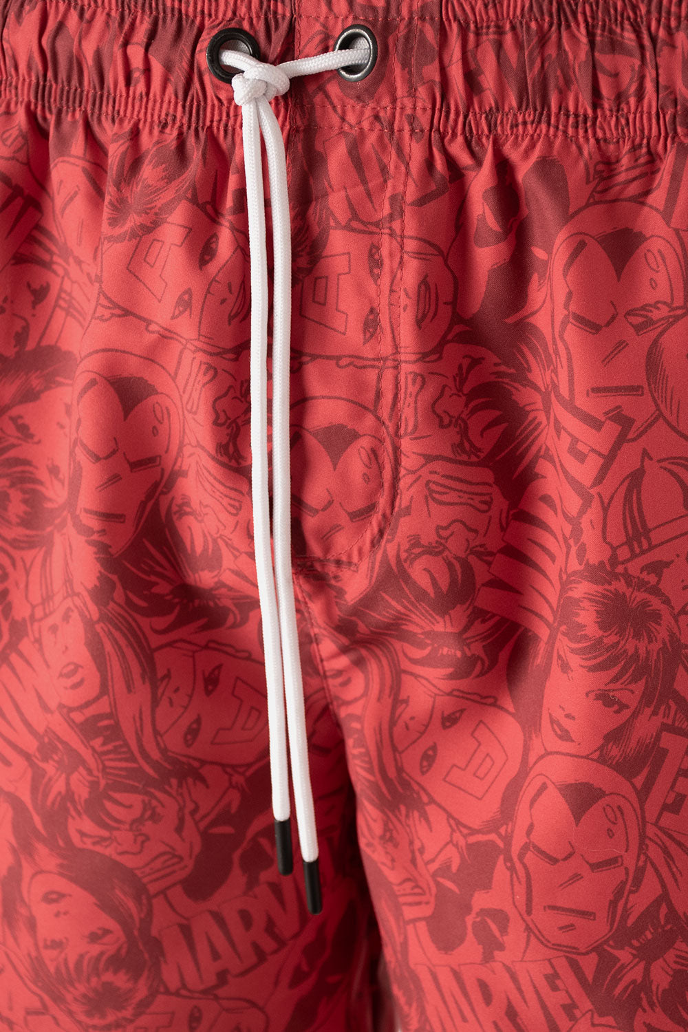 PANTALONETA DE BAÑO DE MARVEL ROJA PARA HOMBRE