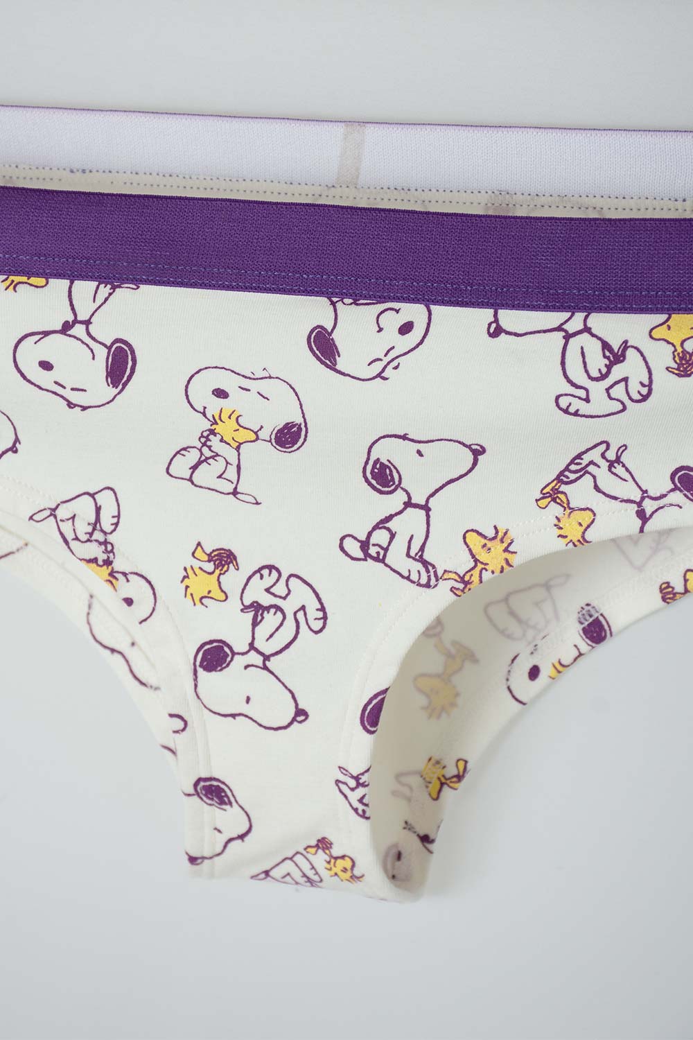 PACK X2 PANTIES DE SNOOPY MARFIL Y ROSA PASTEL PARA MUJER