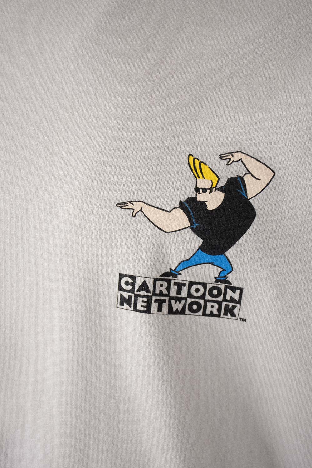 CAMISETA DE JOHNNY BRAVO REGULAR FIT PARA HOMBRE