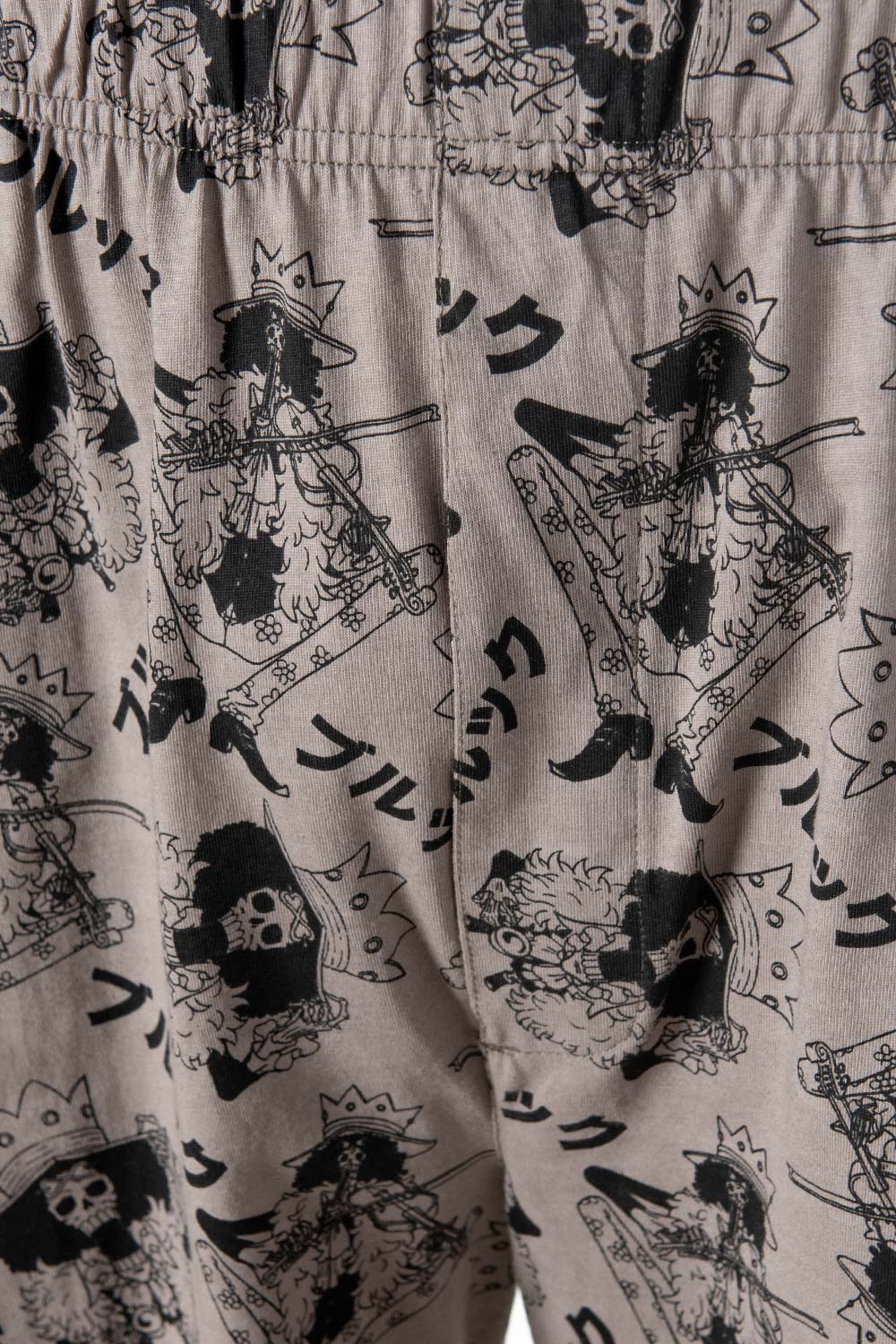 PIJAMA DE ONE PIECE CON PANTALON CORTO PARA HOMBRE