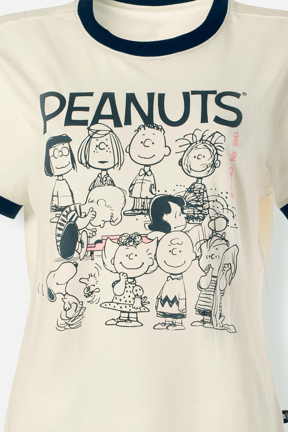 CAMISETA DE SNOOPY SLIM FIT PARA MUJER