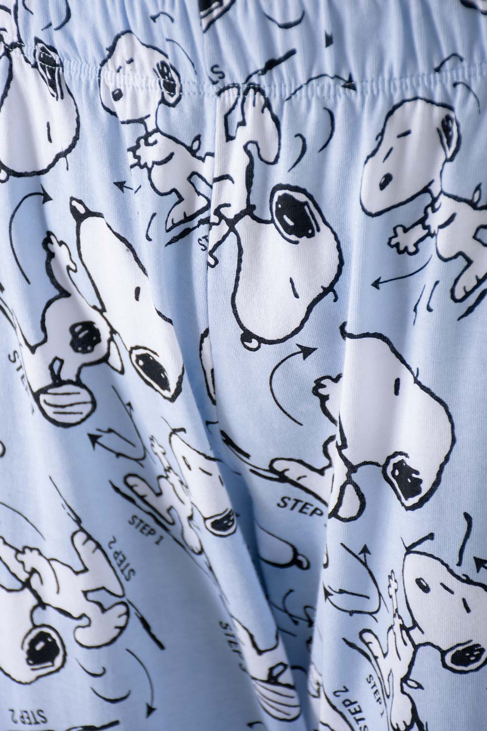 PIJAMA DE SNOOPY GRIS Y AZUL CLARO DE PANTALÓN LARGO PARA MUJER