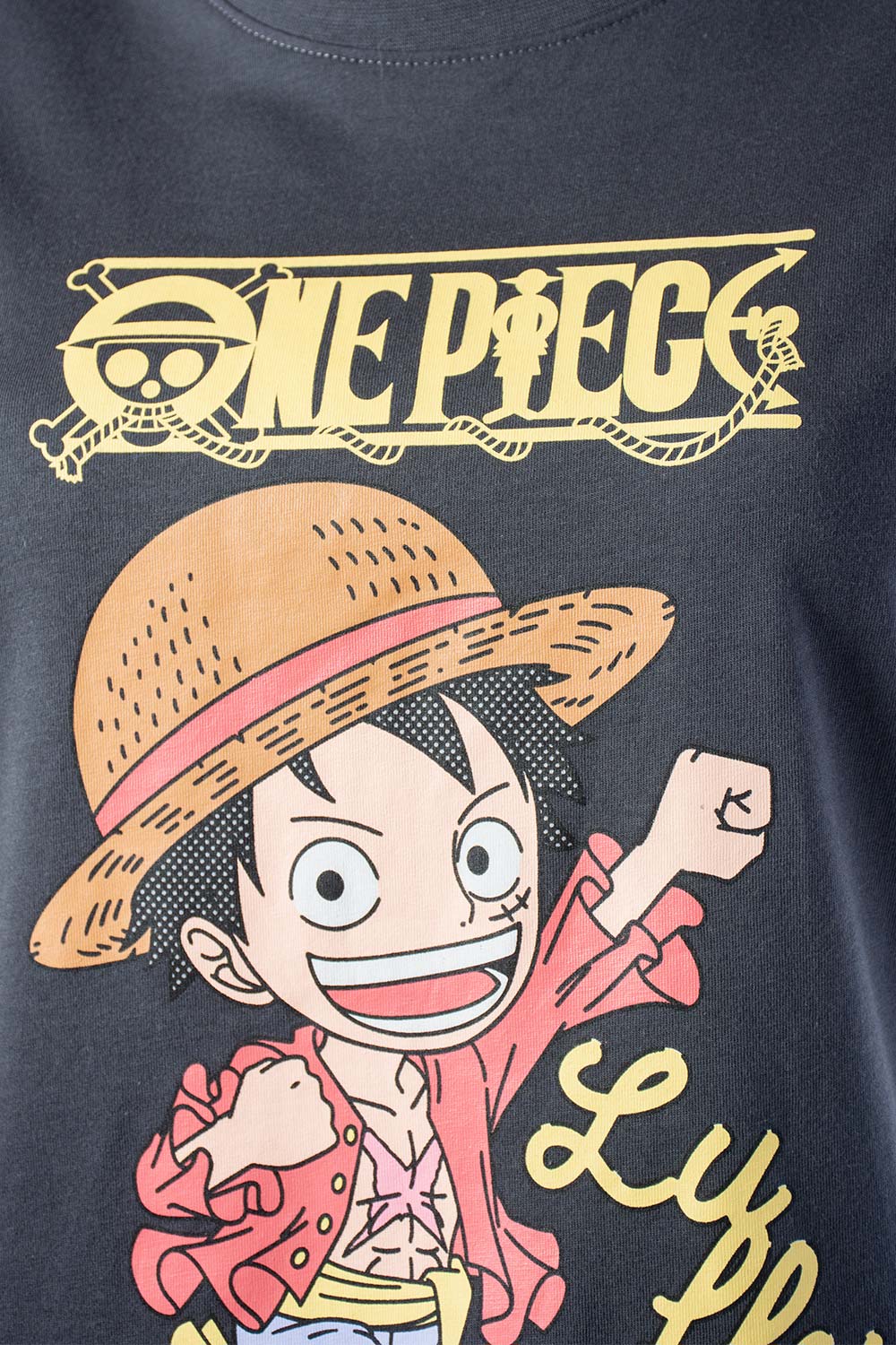 CAMISETA DE ONE PIECE SLIM FIT PARA MUJER