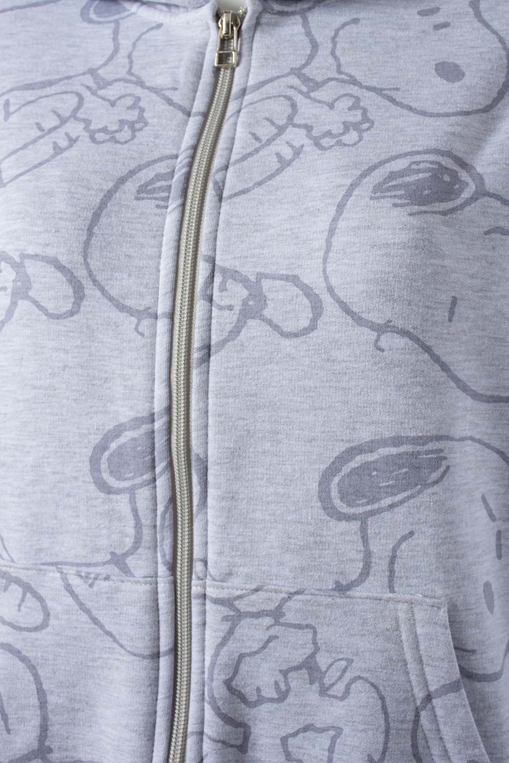 BUZO DE SNOOPY GRIS CON CIERRE FRONTAL PARA MUJER