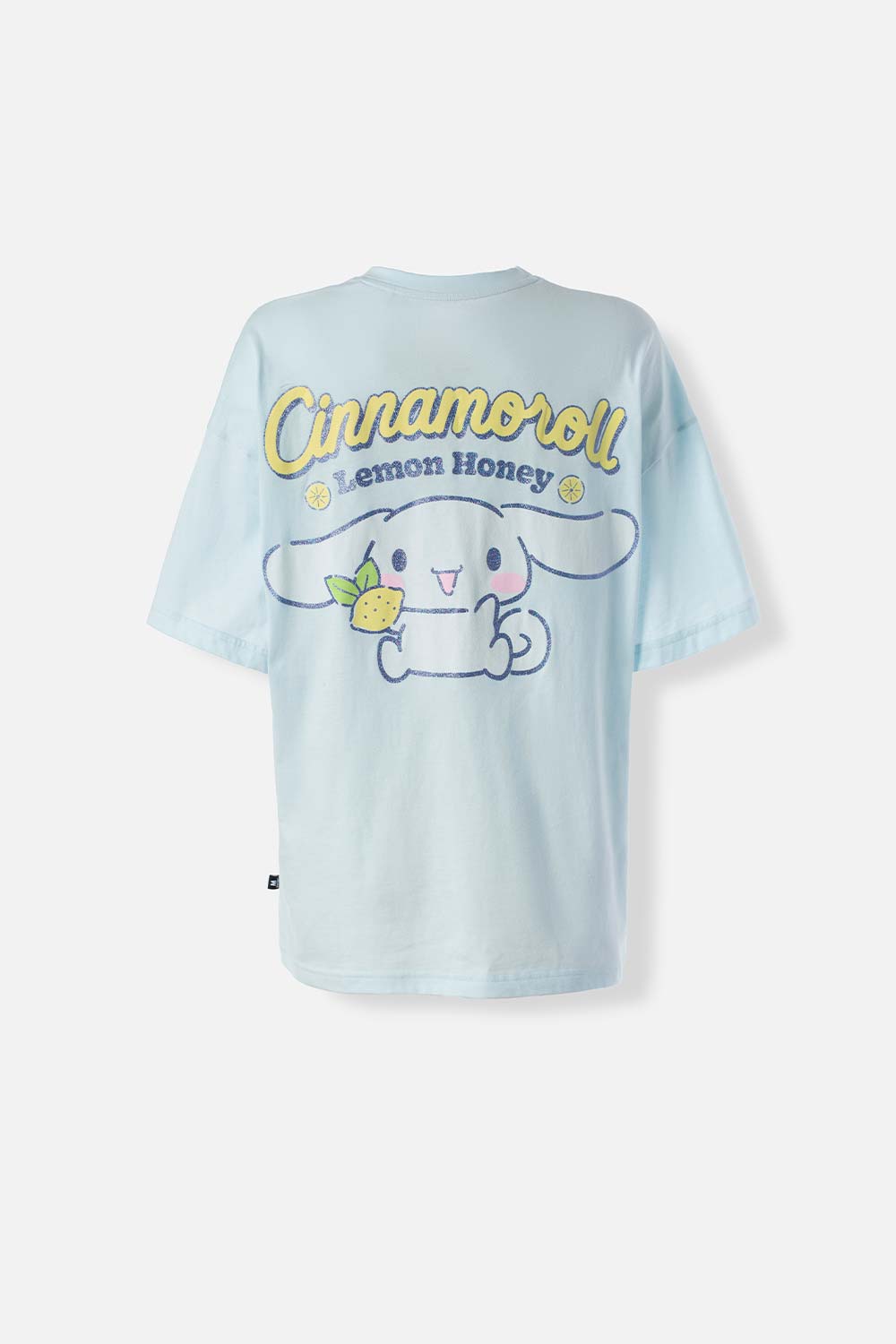CAMISETA DE CINNAMOROLL REGULAR FIT PARA MUJER