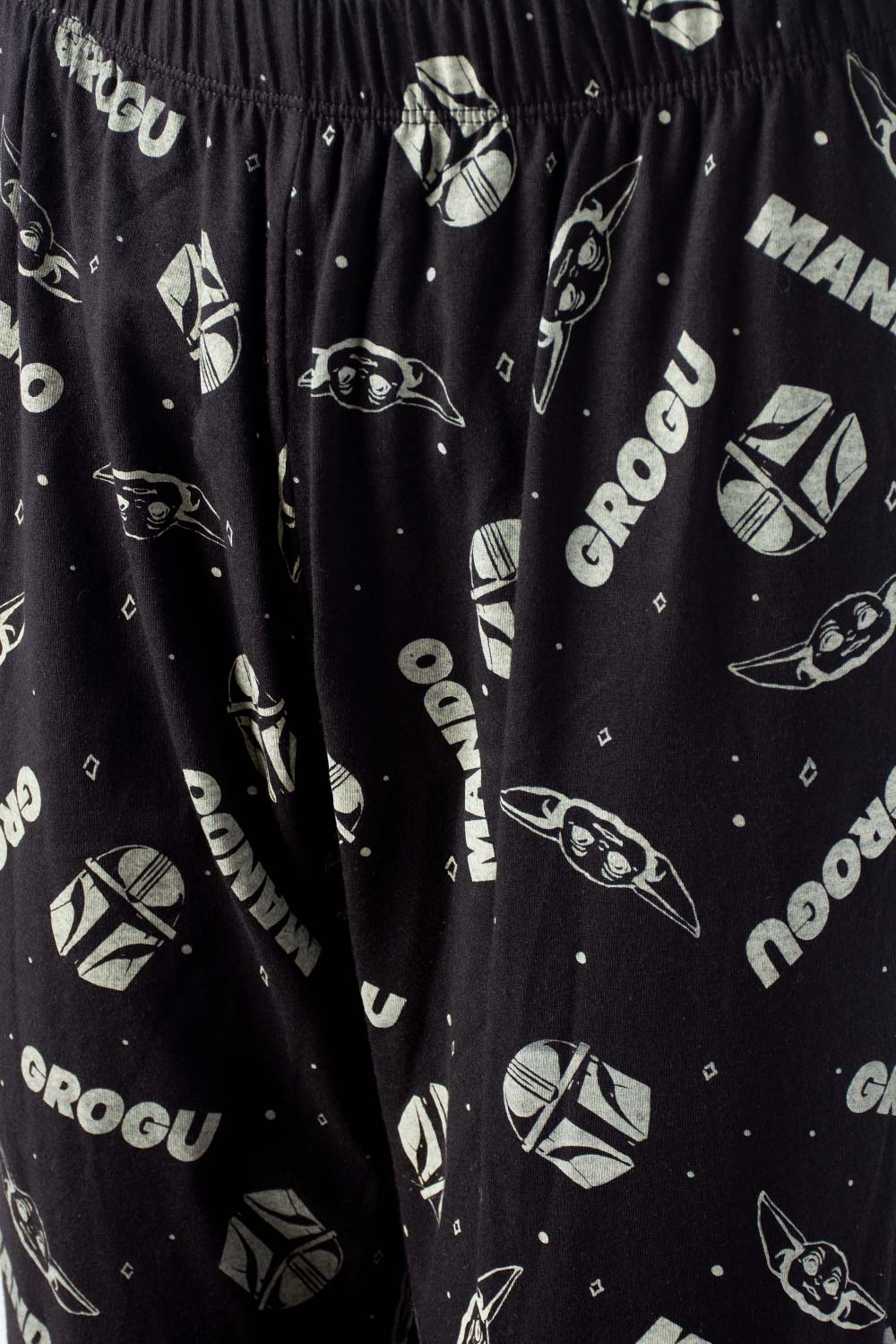PIJAMA DE MANDALORIAN CON PANTALON LARGO PARA MUJER