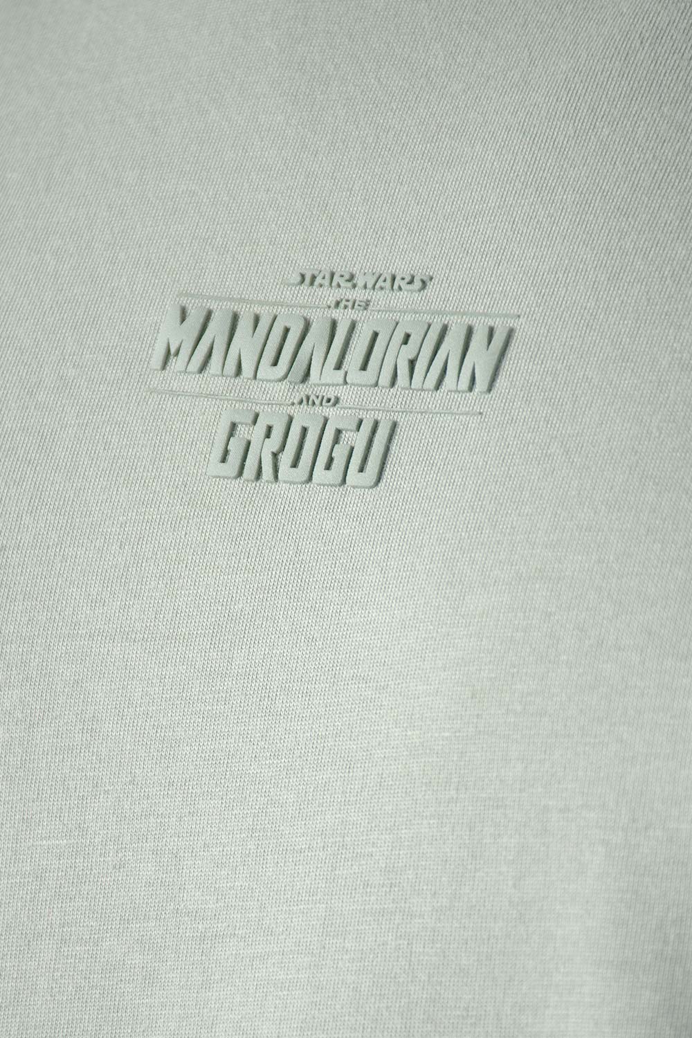 CAMISETA DE MANDALORIAN REGULAR FIT VERDE PARA HOMBRE