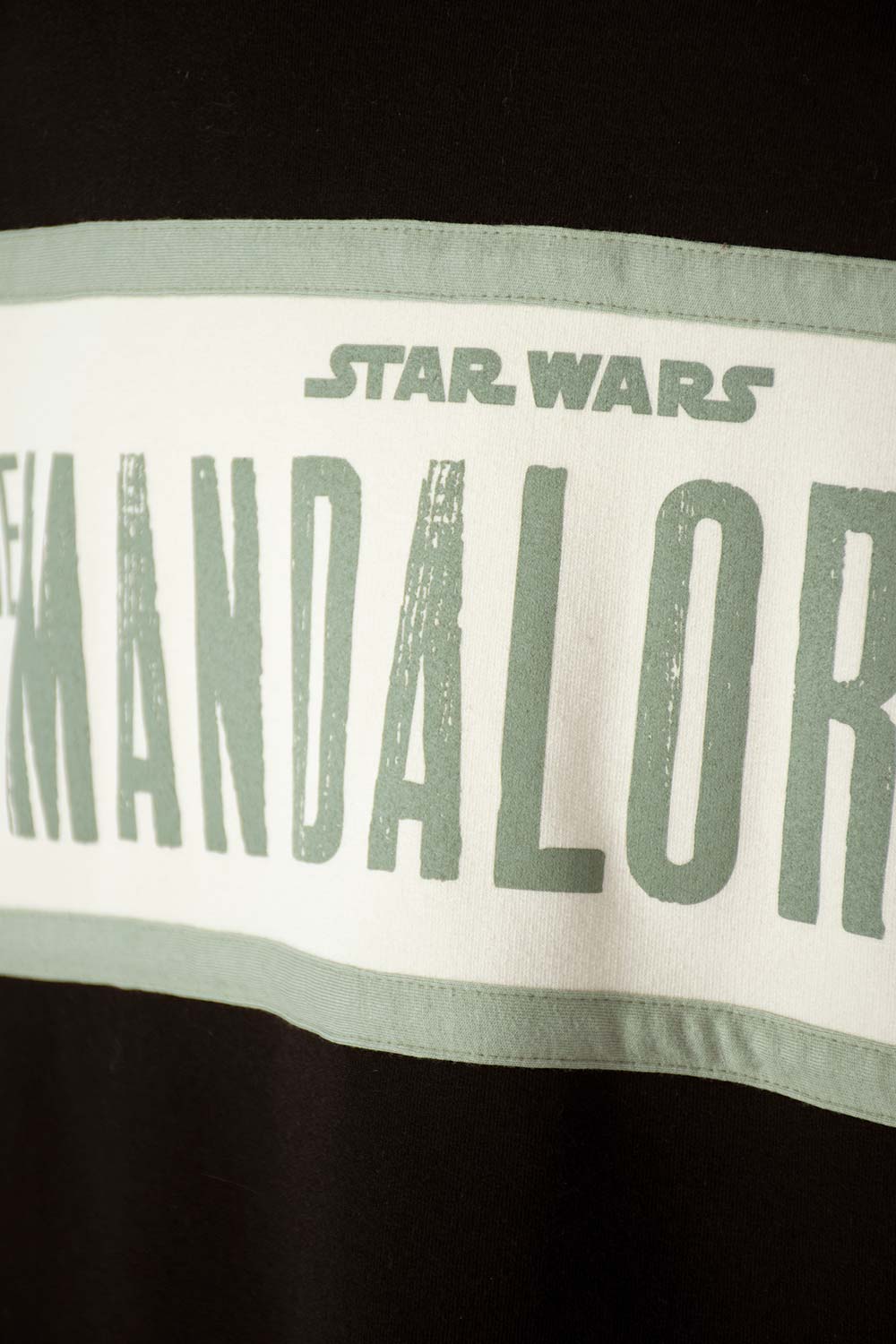 BUZO DE DE MANDALORIAN REGULAR FIT CERRADO PARA HOMBRE