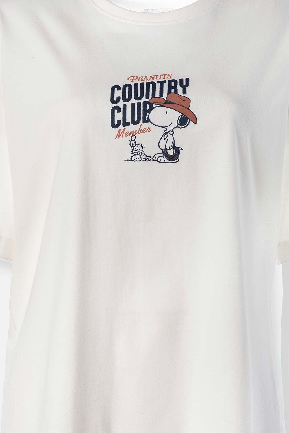 CAMISETA DE SNOOPY OVERSIZED FIT PARA MUJER