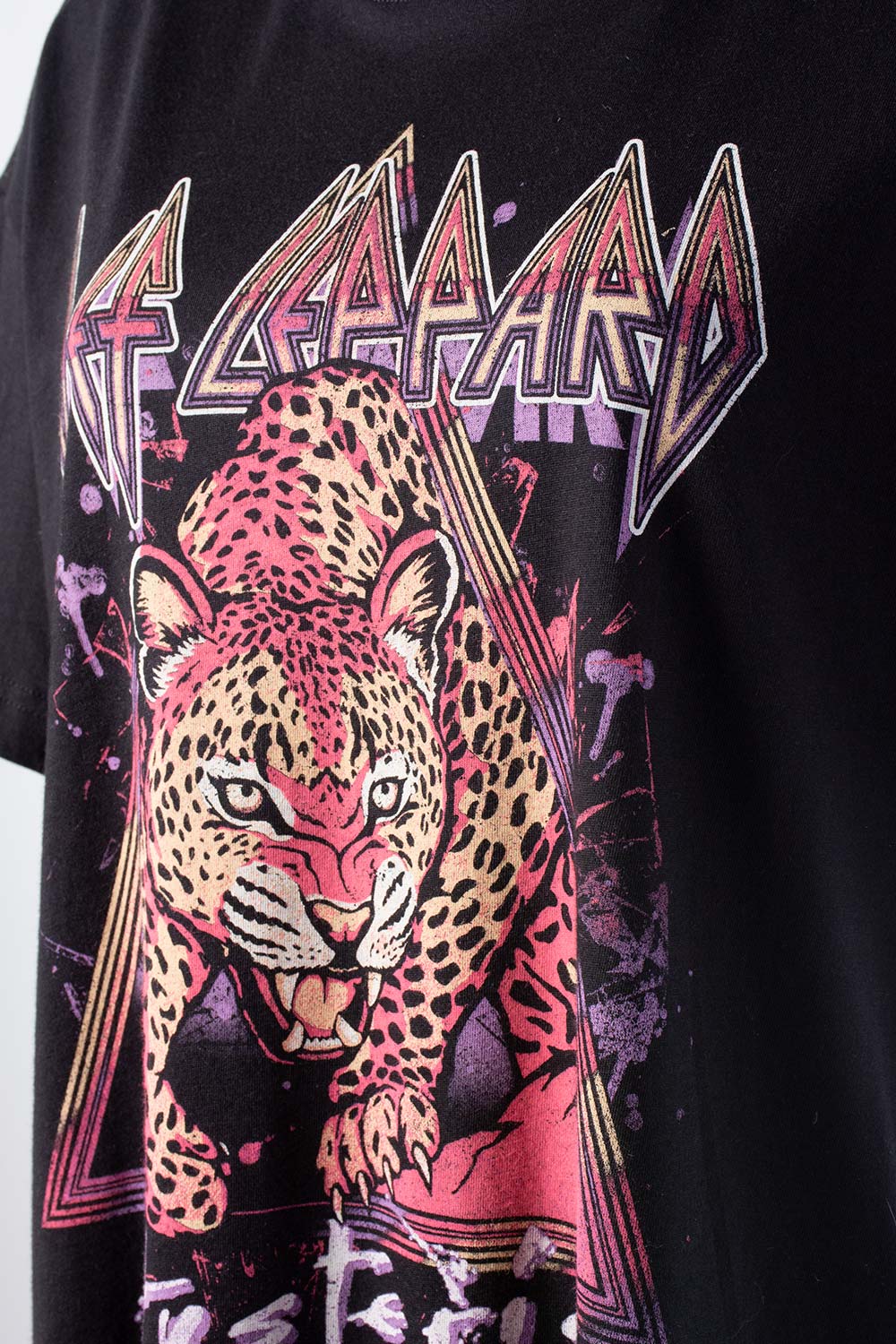CAMISETA DE DEF LEPPARD RELAX FIT PARA MUJER