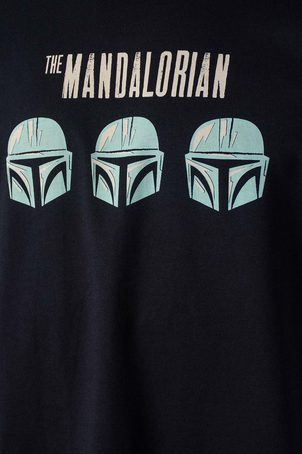 PIJAMA DE MANDALORIAN CON PANTALON Y BUZO LARGO PARA HOMBRE
