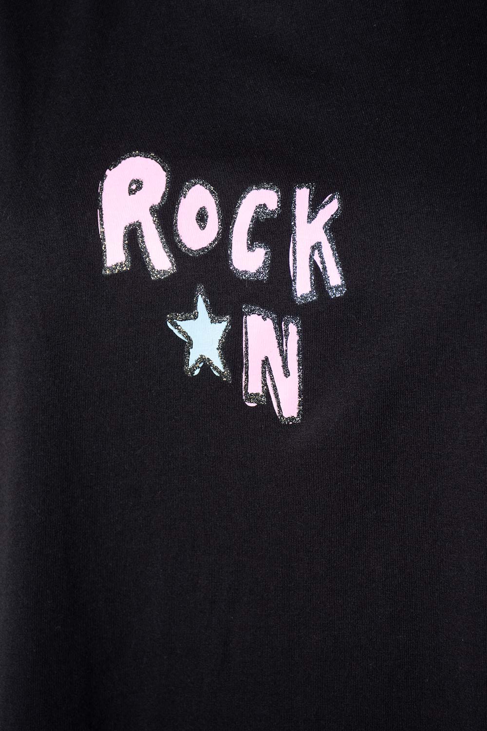 CAMISETA DE BT21 RELAX FIT PARA MUJER