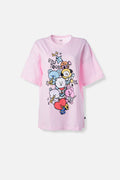 CAMISETA DE BT21 OVERSIZED FIT PARA MUJER