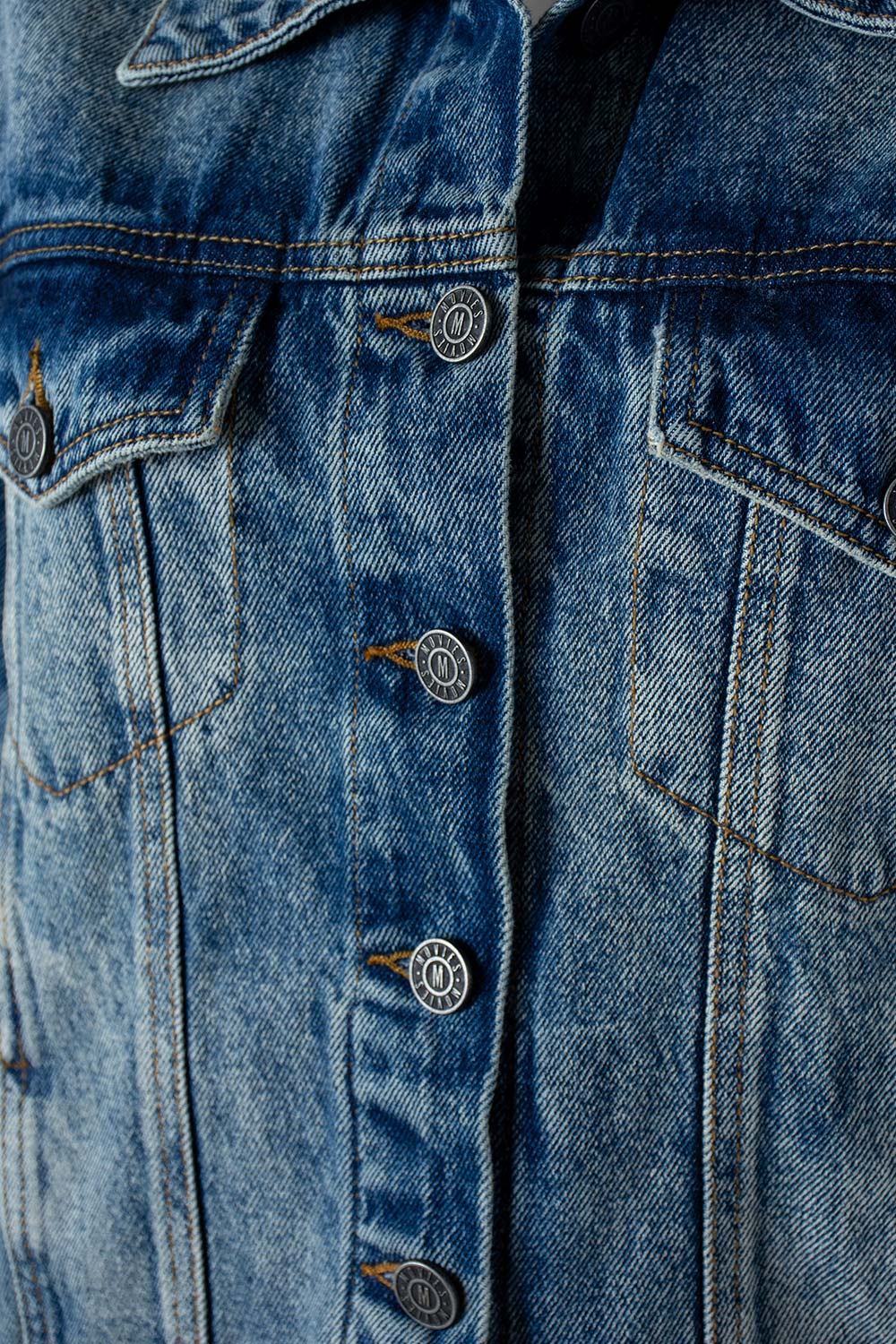 CHAQUETA DE MOVIES DENIM TONO MEDIO OSCURO PARA MUJER