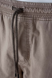 BERMUDA DE MOVIES TAUPE TIPO CARGO PARA HOMBRE