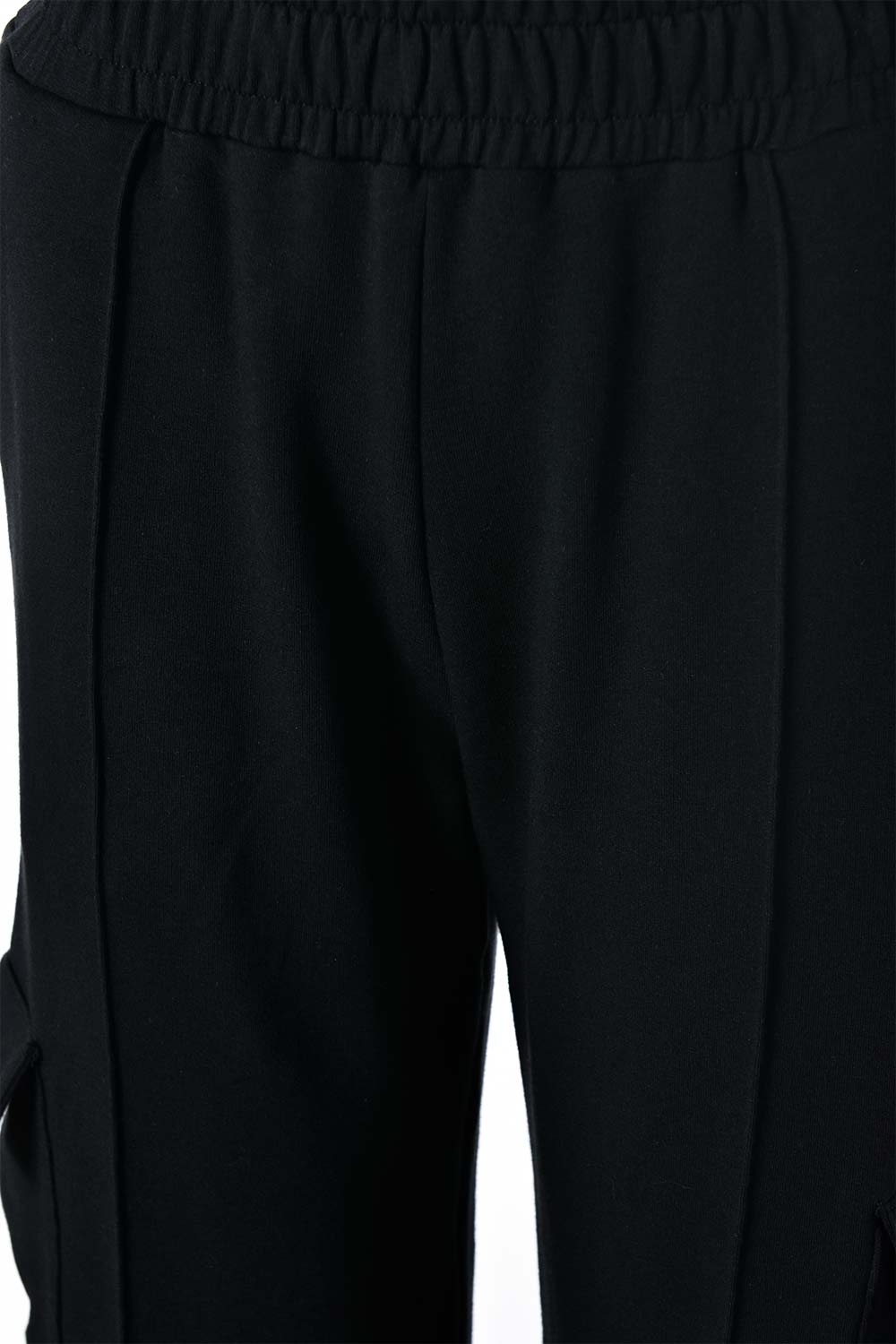 JOGGER DE MOVIES TIPO CARGO NEGRO PARA MUJER