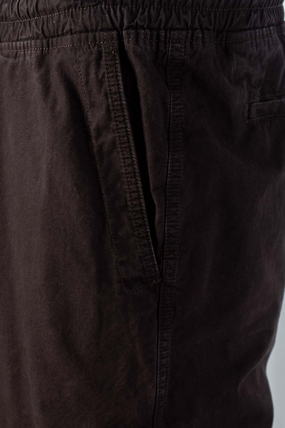 JOGGER DE MOVIES CON CINTURA AJUSTABLE PARA HOMBRE