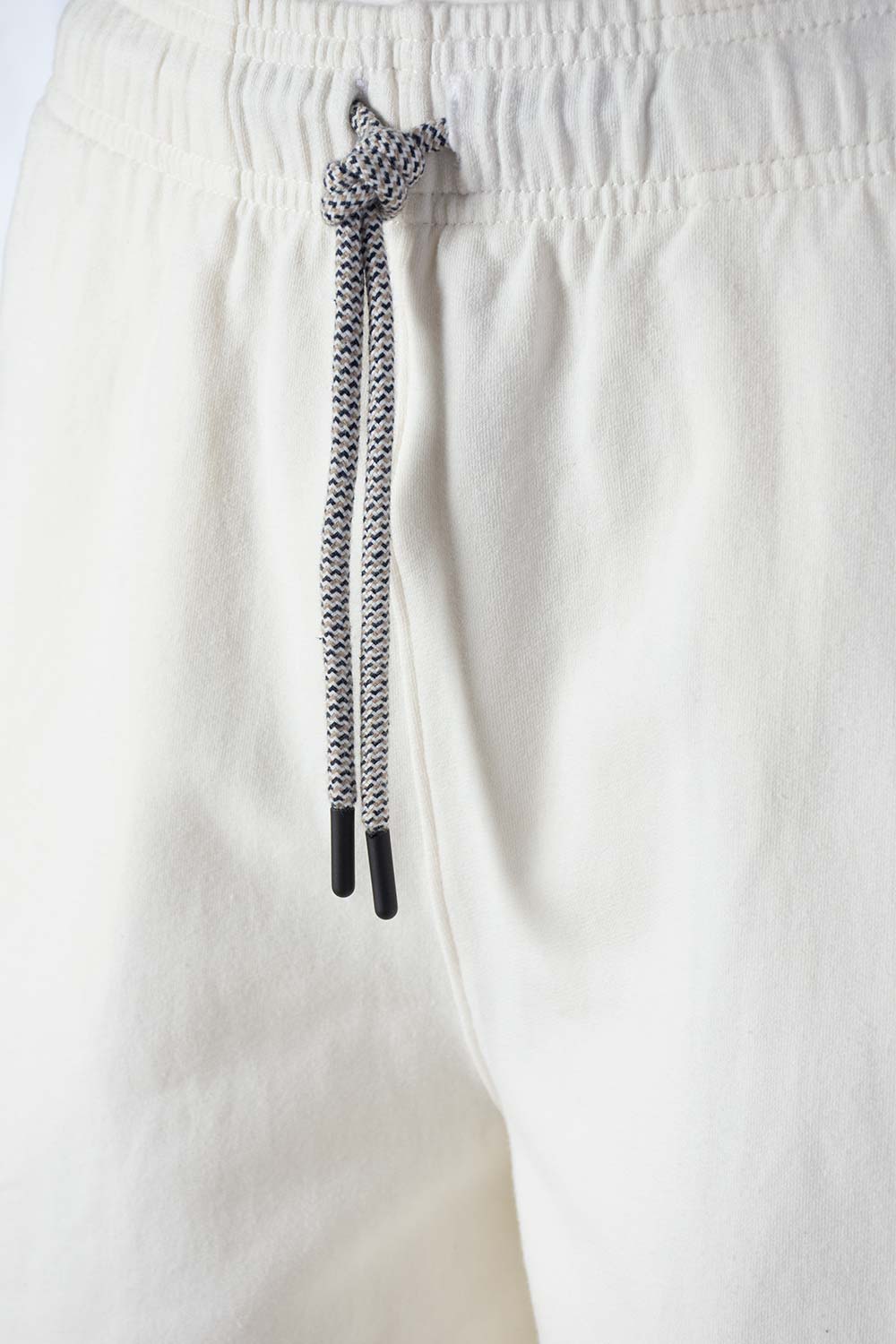 SHORT DE MOVIES CON CINTURA AJUSTABLE PARA MUJER