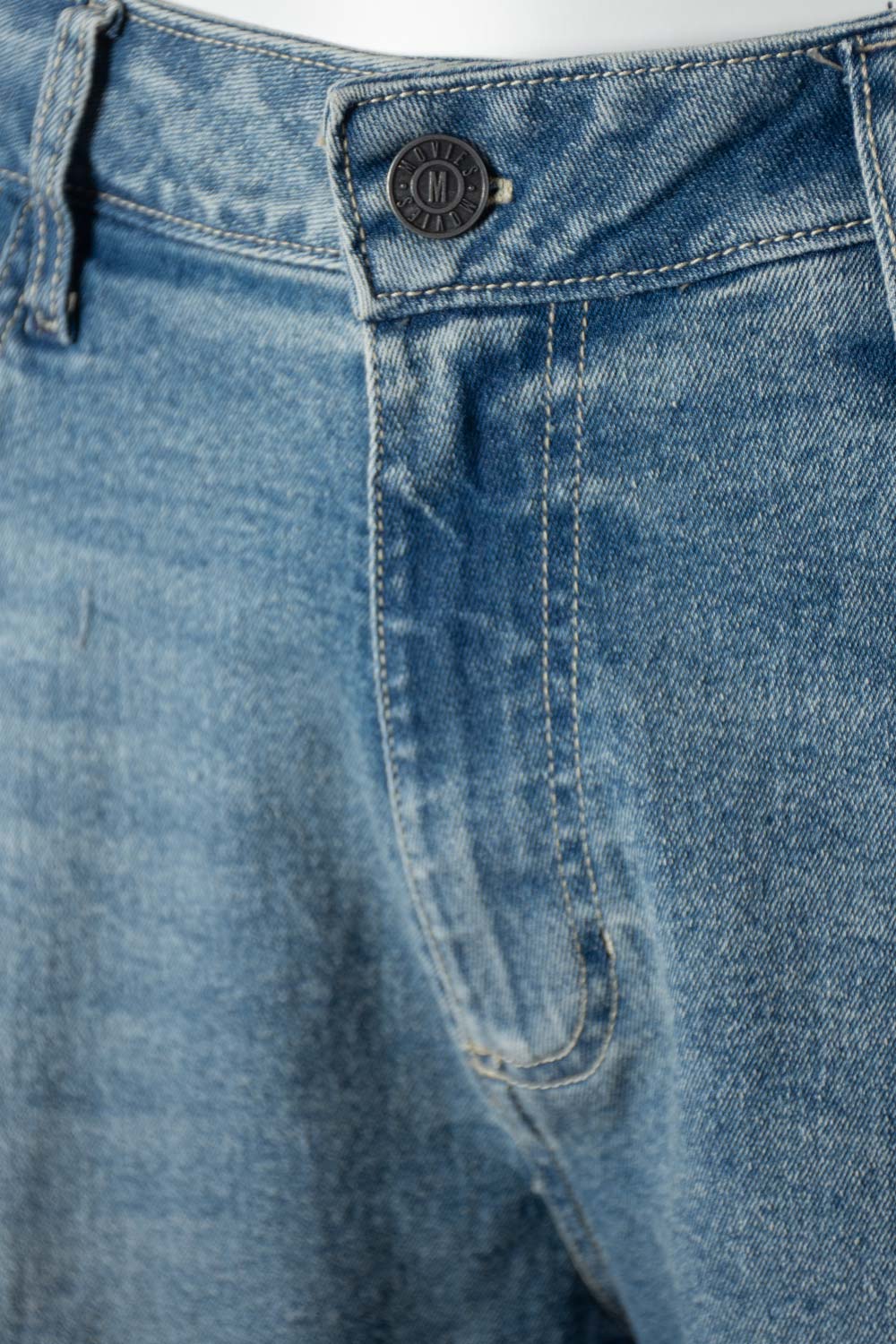 BERMUDA DE MOVIES REGULAR FIT PARA HOMBRE