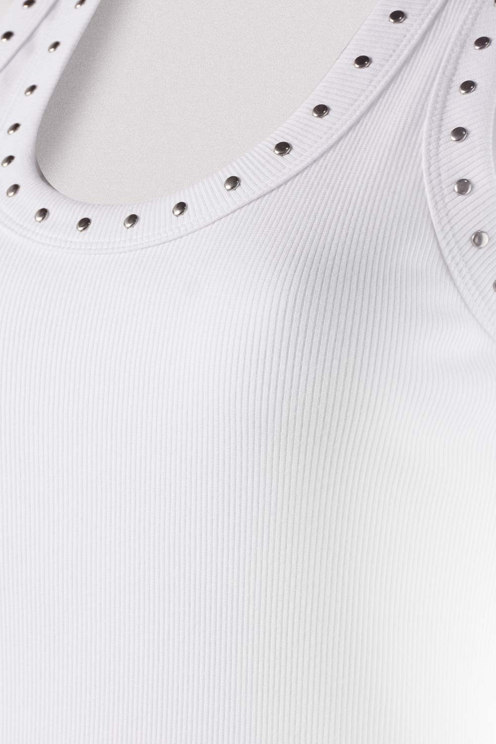 CAMISETA DE MOVIES BLANCA SLIM FIT PARA MUJER